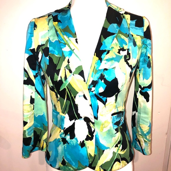 Boston Proper Floral Blazer. Size 2 - Picture 3 of 10